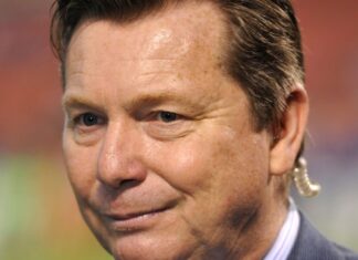 Jim Donovan, Browns radio announcer, dies at 68