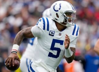 Richardson hits Downs on 69-yard touchdown pass for Colts