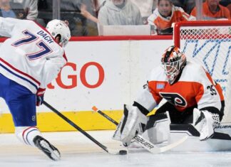 Kolosov makes Flyers debut, first Belarusian goalie to start