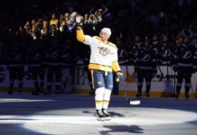 Lightning honor Stamkos’ return with ’emotional’ tribute