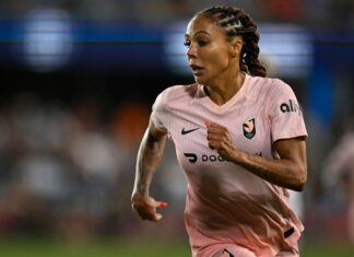 Sydney Leroux signs new 3-year deal with Angel City