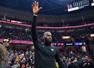 LeBron James vs. Cleveland: Top performances against Cavaliers