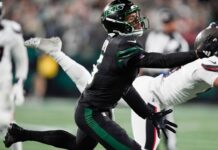 The Jets beat the Texans, snapping a five-game losing streak