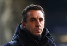 Gary Neville warns Erik ten Hag: Pressure will be “unbearable” if Manchester United lose to Chelsea – Man United News And Transfer News