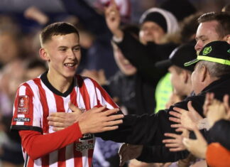 Sunderland AFC issue hands off warning to Man United over Chris Rigg – Man United News And Transfer News