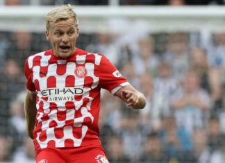 Donny van de Beek overcomes virus, now ready to help net Manchester United €15 million windfall – Man United News And Transfer News