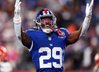 Giants’ Tracy clears concussion protocol; Joseph ruled out