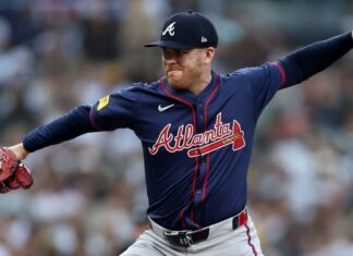 Braves reach $13M contract with Bummer, revise Lopez’s deal