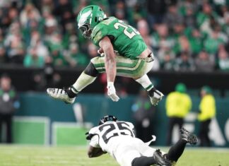 Saquon Barkley’s reverse hurdle leaves Eagles ‘speechless’