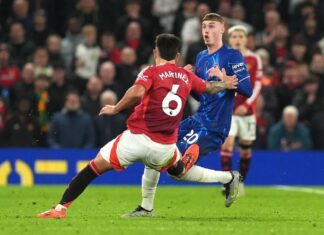 VAR Review: Should Martínez have been sent off for Palmer tackle?