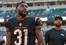 Bengals coach says RB Zack Moss (neck) sidelined indefinitely