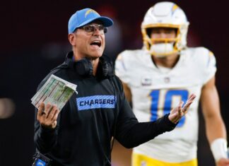 Chargers, Harbaugh frustrated by lack of calls for Herbert