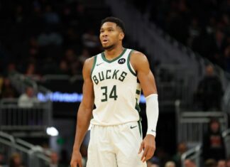 Giannis Antetokounmpo out vs. Cavs with right adductor strain