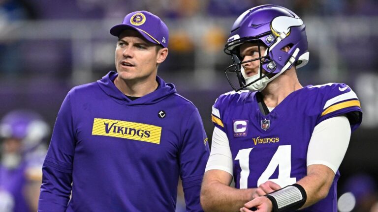 What did coach O’Connell change to open up Vikings’ offense?